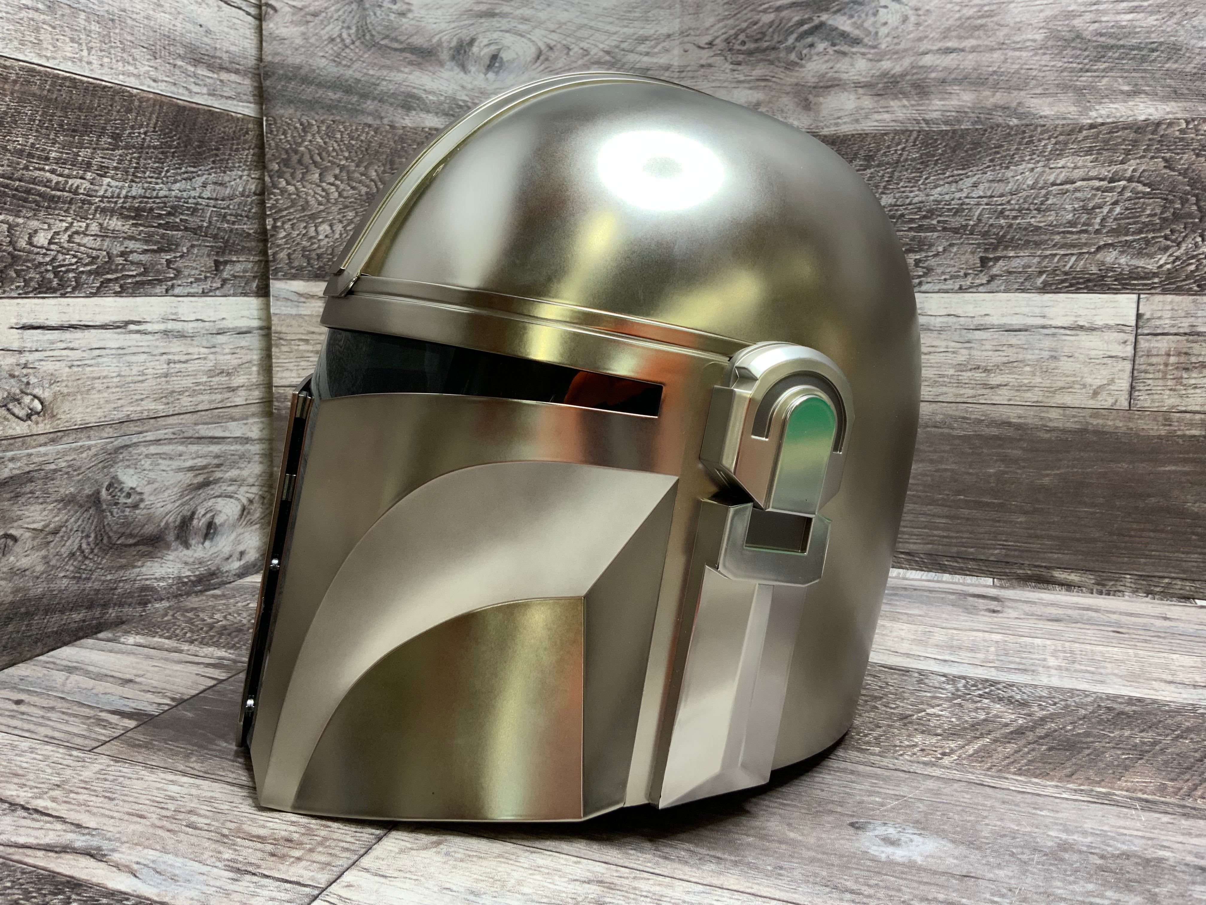 STAR WARS The Black Series The Mandalorian Premium Electronic Helmet (8079645311214)